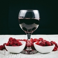 Малиновое вино